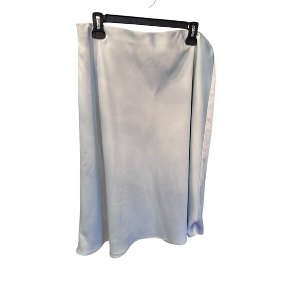 Beautiful White House Black Market light blue Skirt - L - Picture 2 of 4